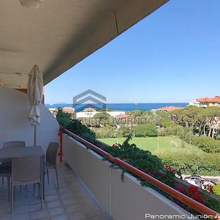 Suites Marilia Apartments Pool Side - Suite Livorno Holiday Home Group Екстериор снимка