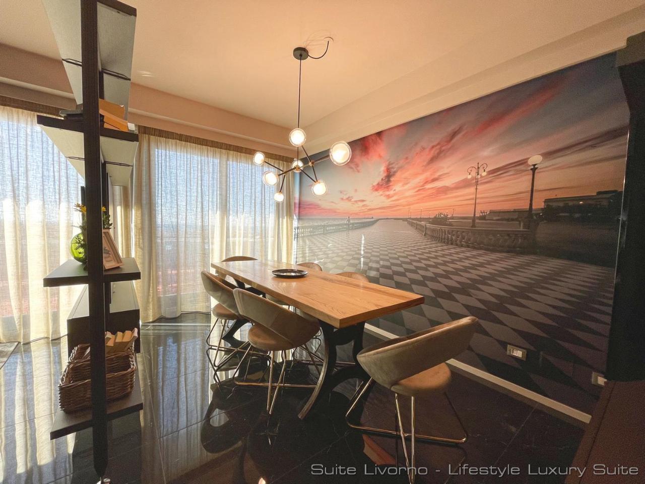 Suites Marilia Apartments Pool Side - Suite Livorno Holiday Home Group Екстериор снимка